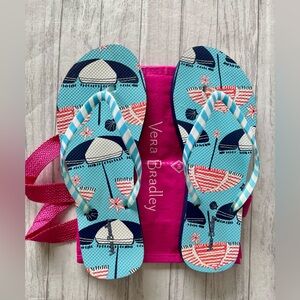 VERA BRADLEY  Thong Slip- on Sandals with bag.      Size 9-10